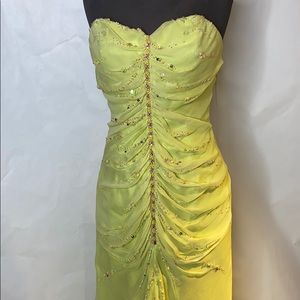 Yellow strapless gown